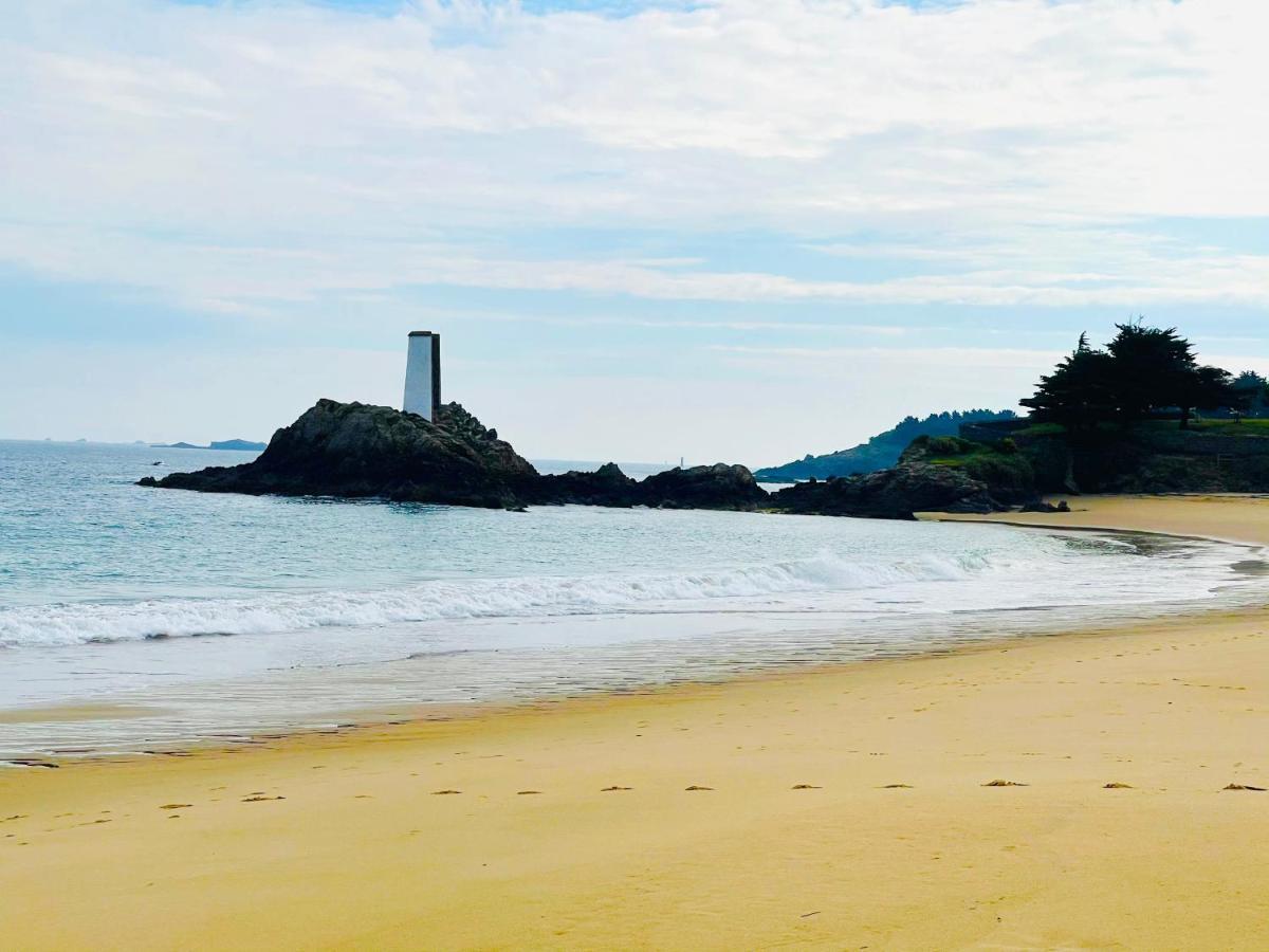 Villa Simone vue mer 2min à pied de la plage Saint-Lunaire Eksteriør bilde